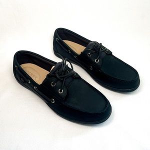 Women's Koifish Black Boat Shoe